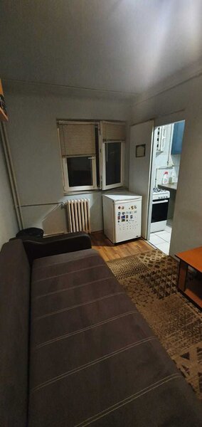 Berceni, Piata Resita, str. Costila,